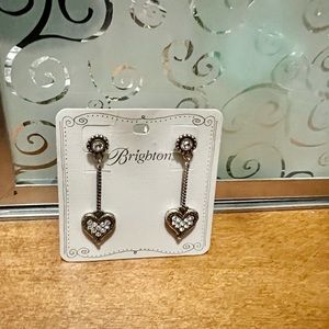 Brighton earrings drop hearts ❤️